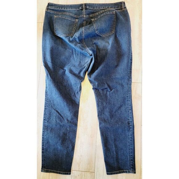 Torrid Denim 20R Jeans Women’s Size 20R Stretch Tapered Leg‎ Med. Wash Pockets - Picture 3 of 6